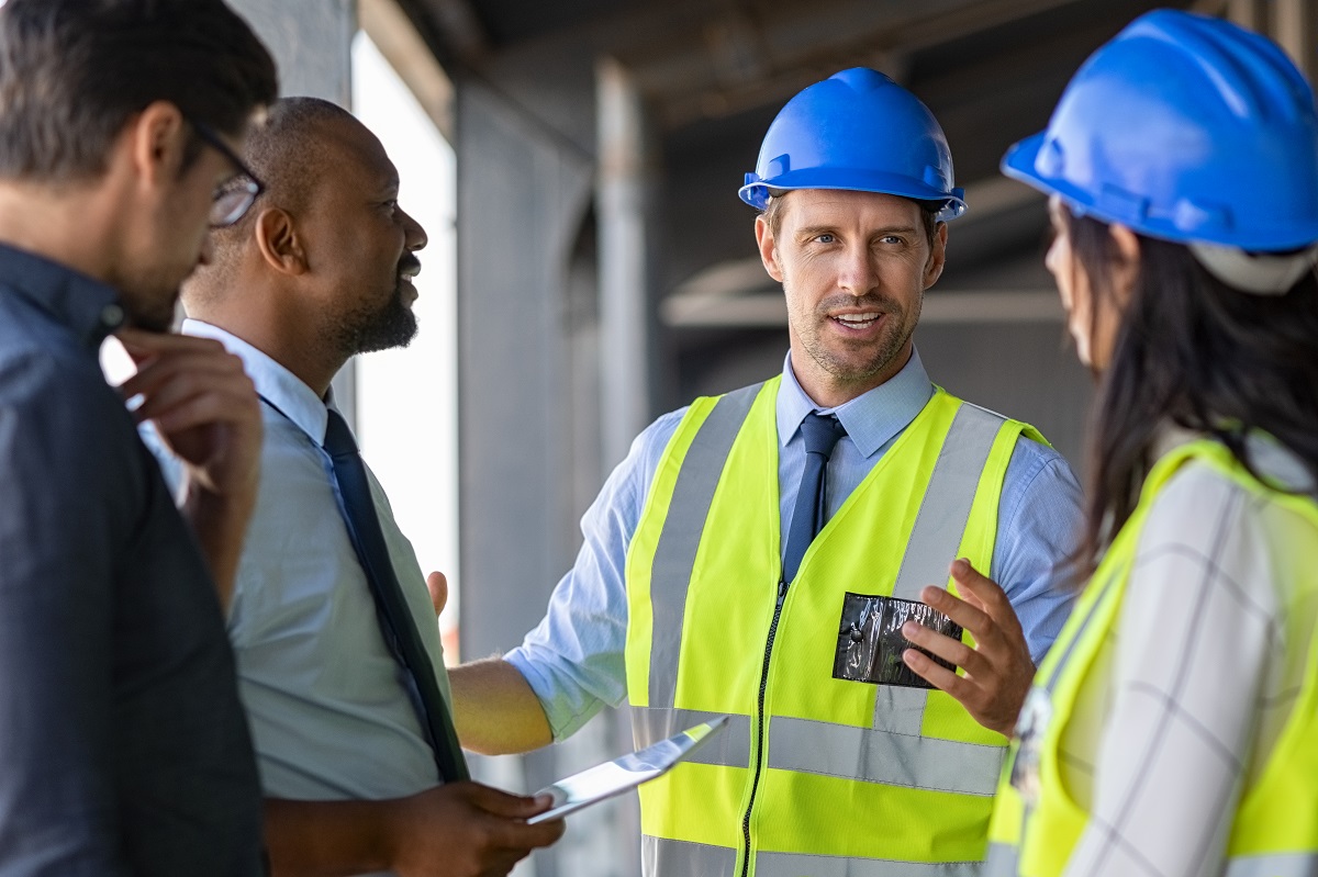 engineer discussing structure of building